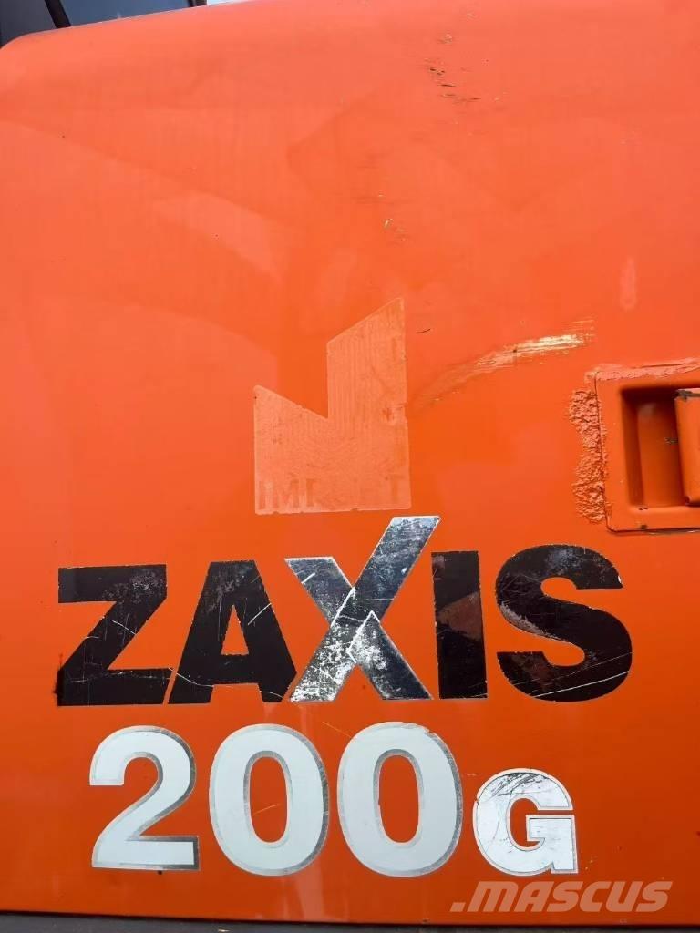 Hitachi ZX 200-5 G Bageri guseničari