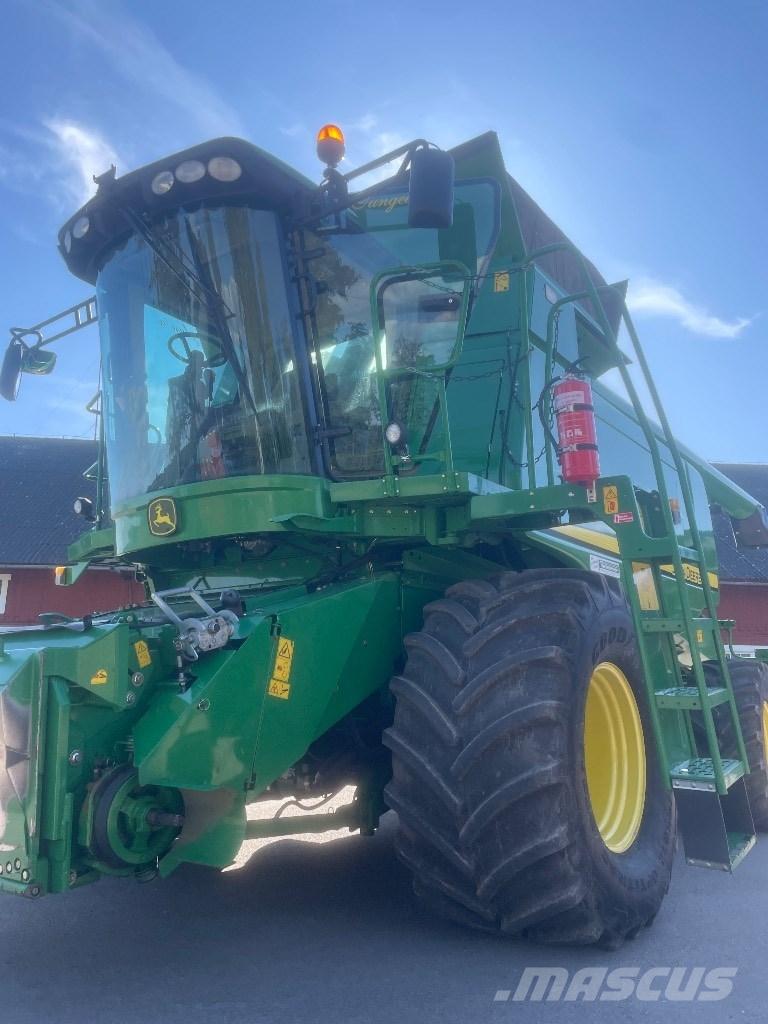 John Deere T670 Kombajni