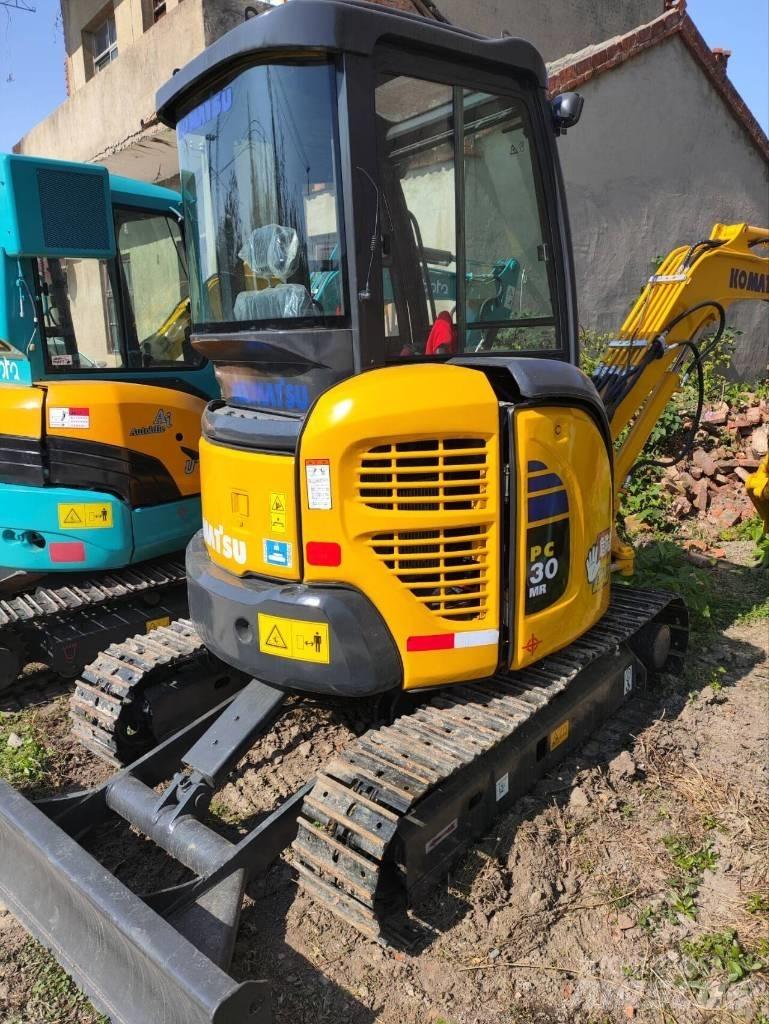 Komatsu PC 30 MR Mini bageri < 7t
