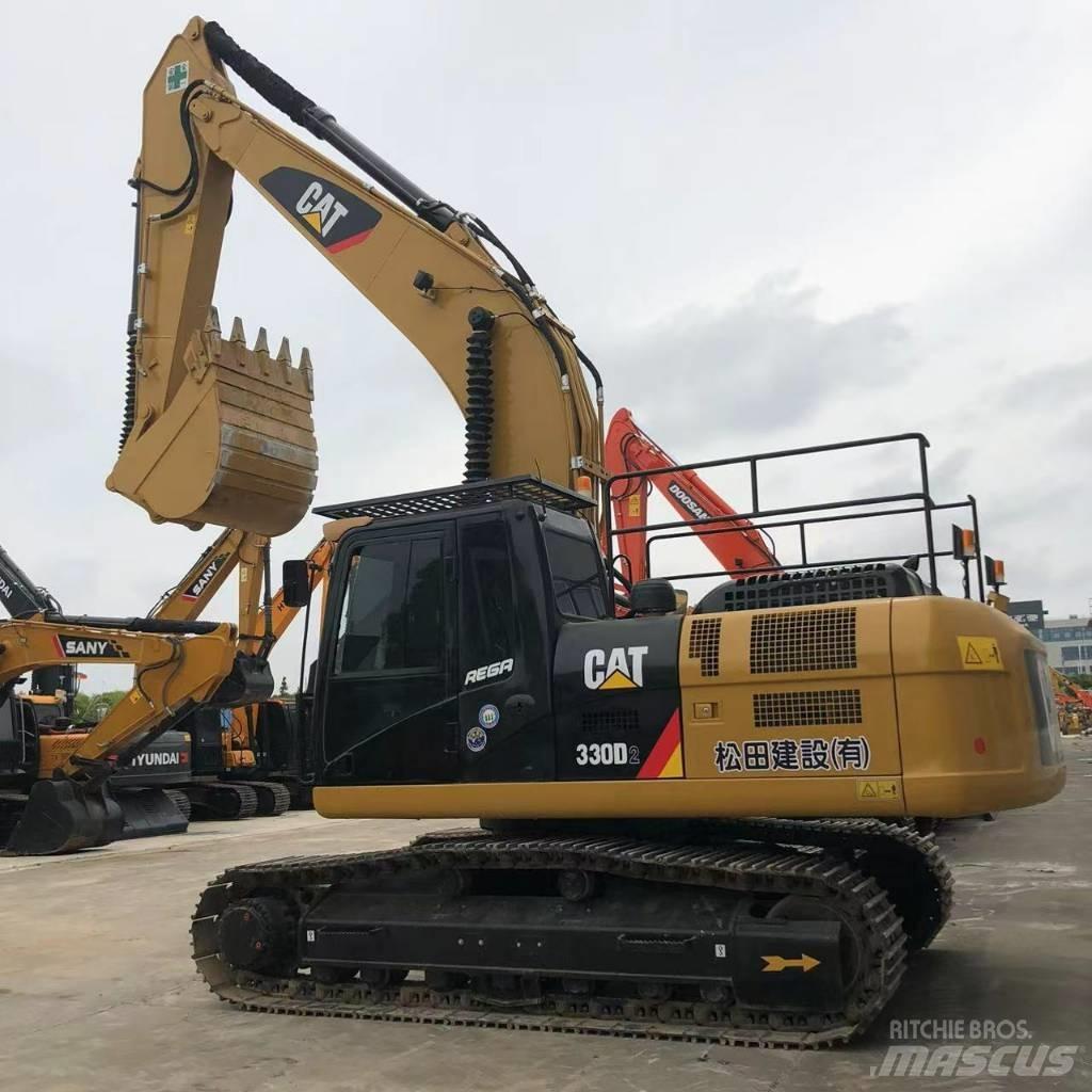 CAT 330D2L Bageri guseničari