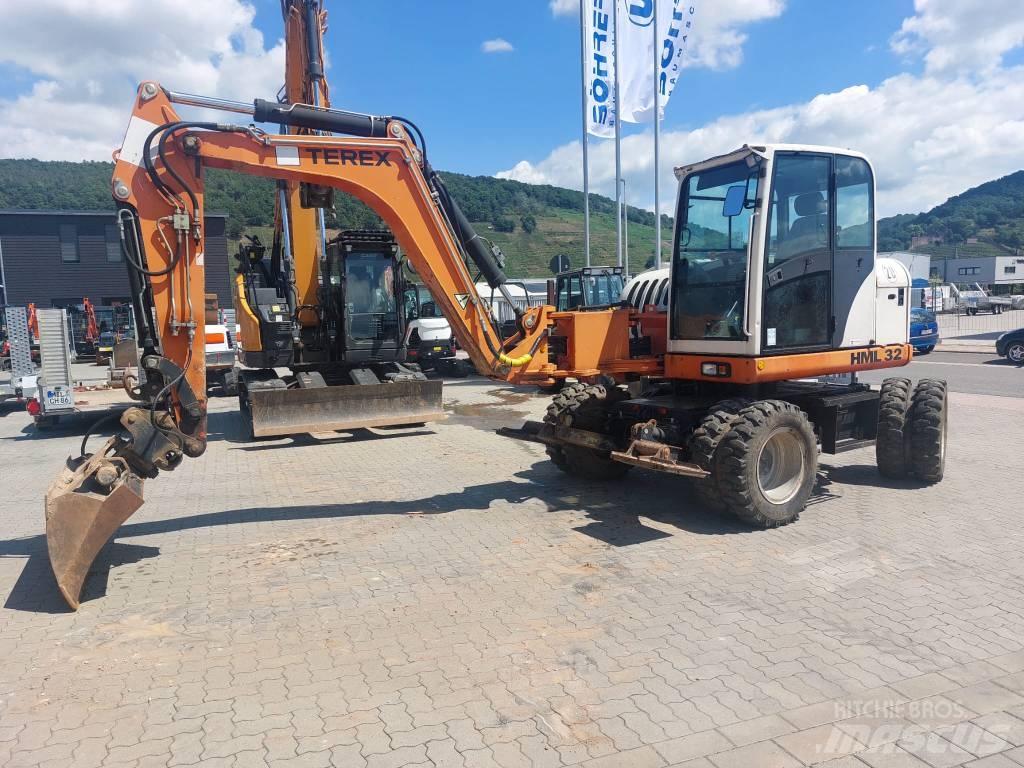 Schaeff HML32 | CW08 Bageri točkaši