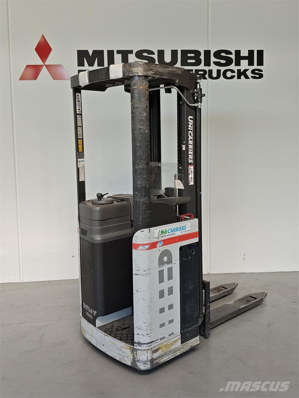 Atlet AJN160 Samopogonski ručni viljuškari