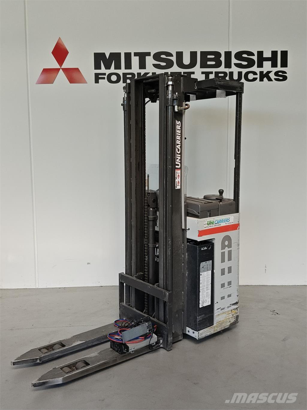 Atlet AJN160 Samopogonski ručni viljuškari