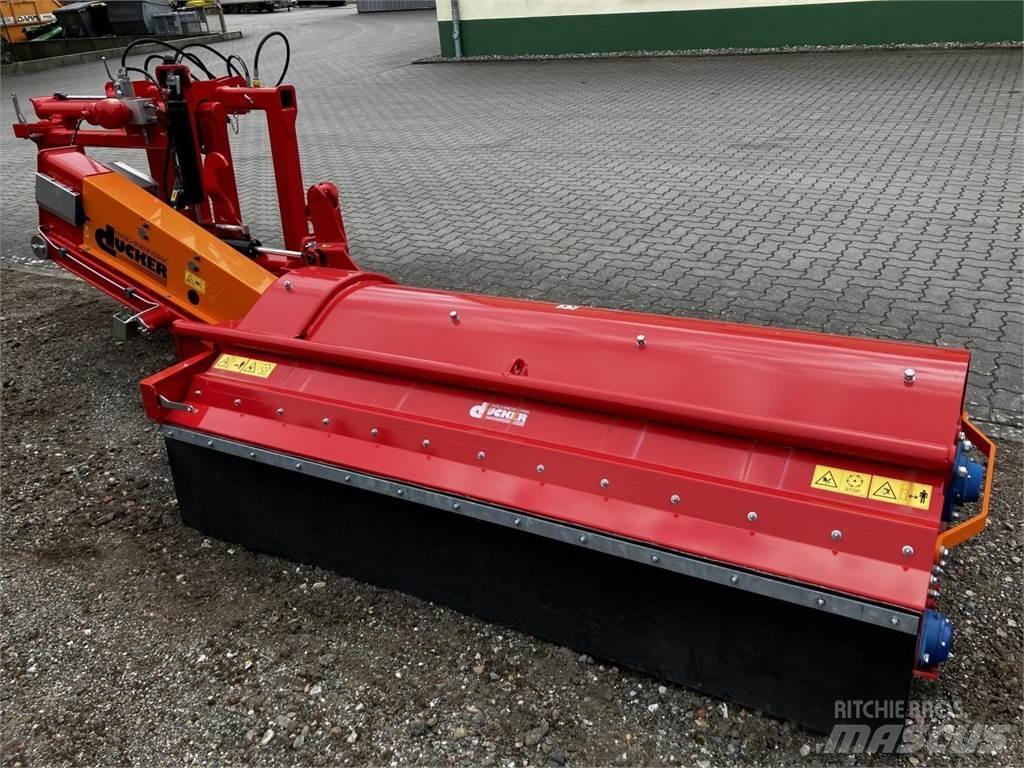 Dücker USM-21 Kosilice za livade