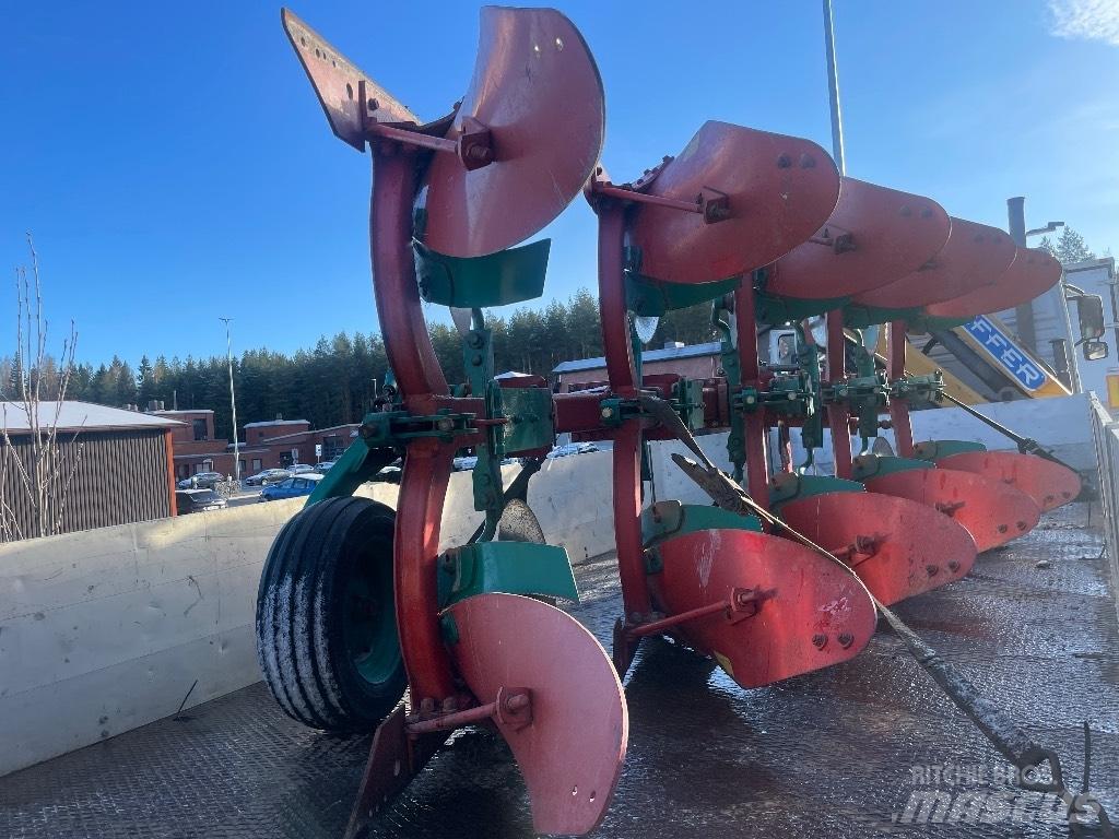 Kverneland E160 Plugovi obrtači