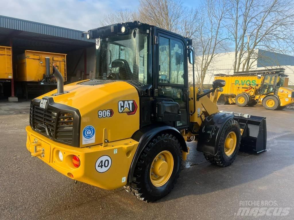 CAT 906 Utovarivači na točkove