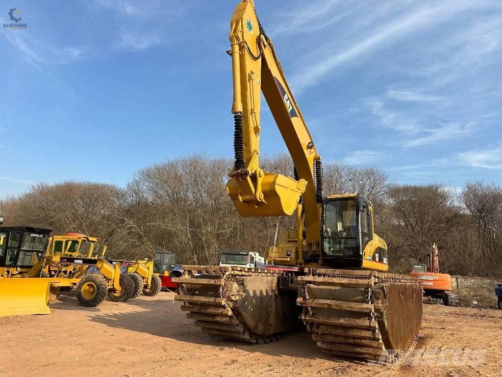 CAT 320 C L Polovni amfibijski bageri