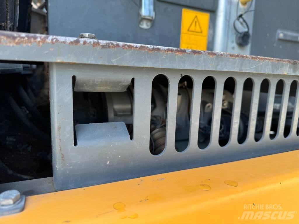 Liebherr LH 22 M Bageri za prenos primarnih/sekundarnih sirovina