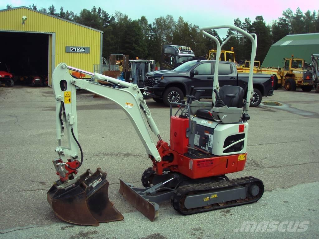 Takeuchi TB 210 R Mini bageri < 7t