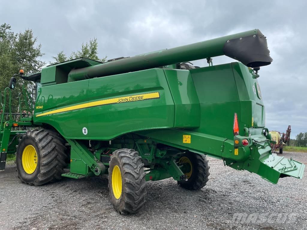 John Deere W540 Kombajni