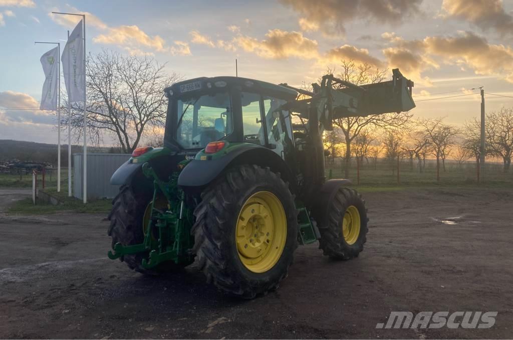 John Deere 6120M Traktori