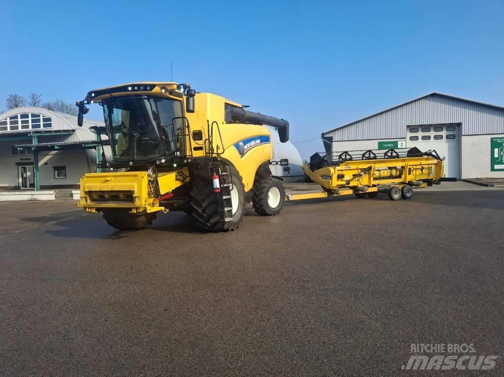 New Holland CX8.70 Kombajni