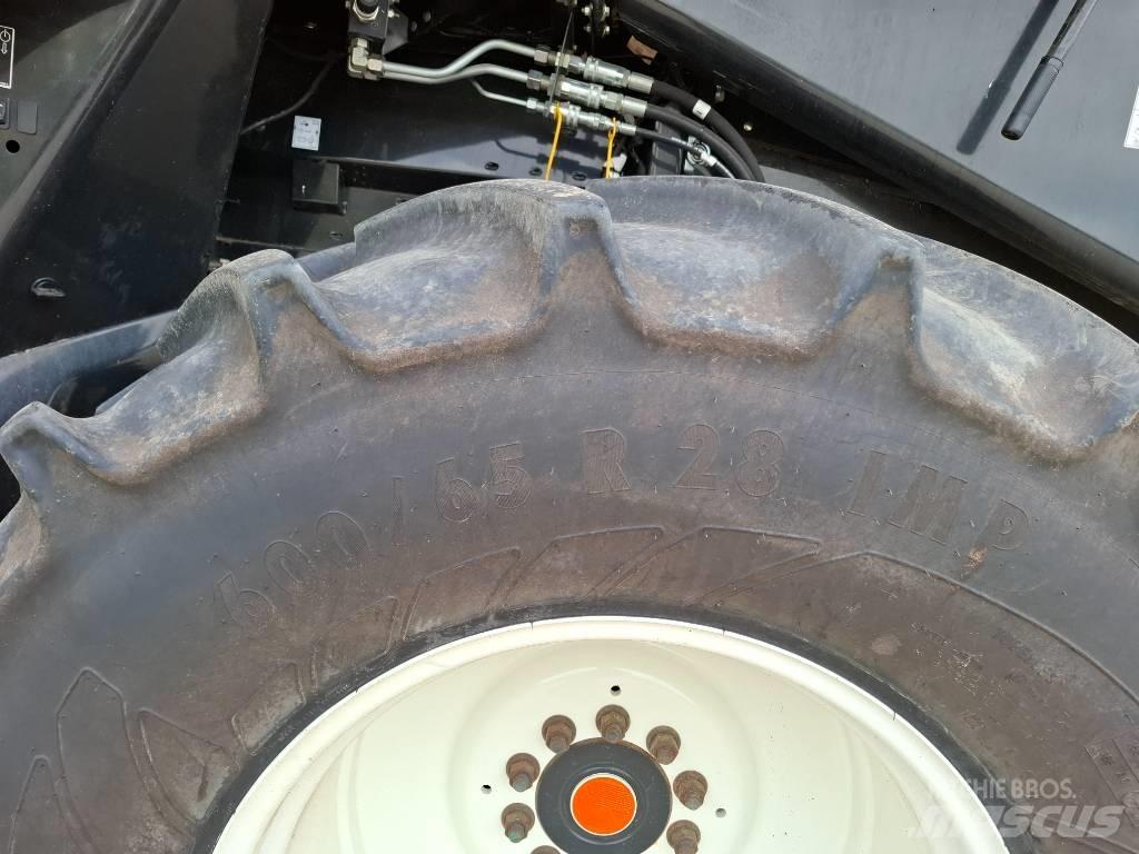 New Holland CX8.70 Kombajni