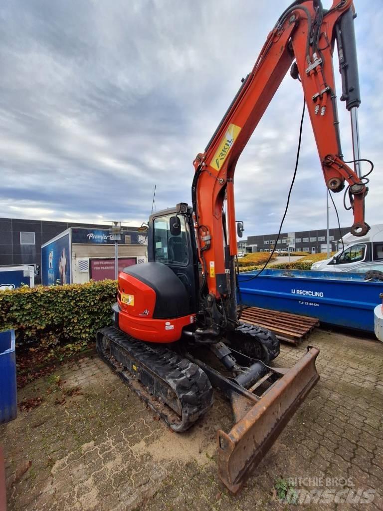 Kubota U55-4 Mini bageri < 7t