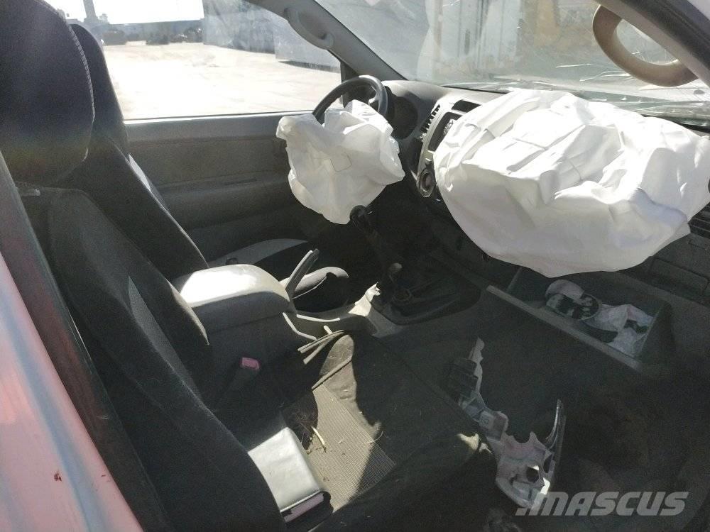 Toyota Hilux 4 Pik up kamioni