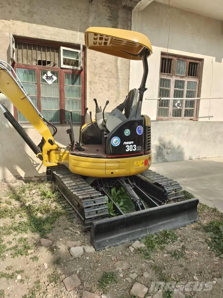 CAT 303 CR Mini bageri < 7t