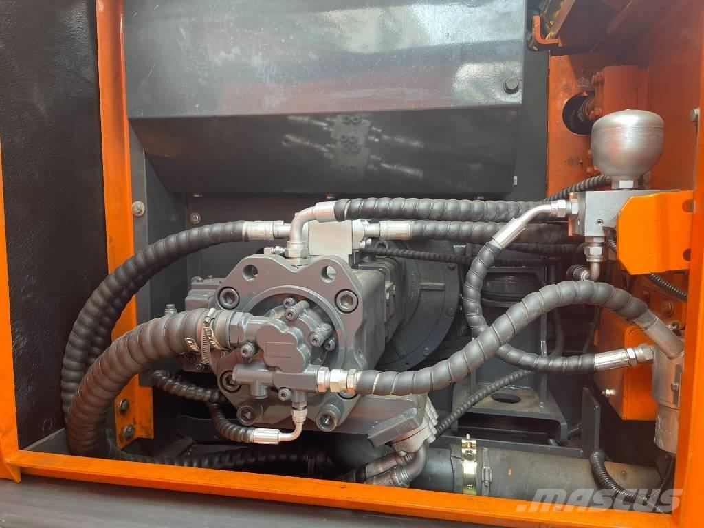 Doosan DX 225 LCA Midi bageri 7t – 12t
