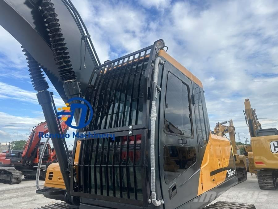 Hyundai R220LC-9S Bageri guseničari