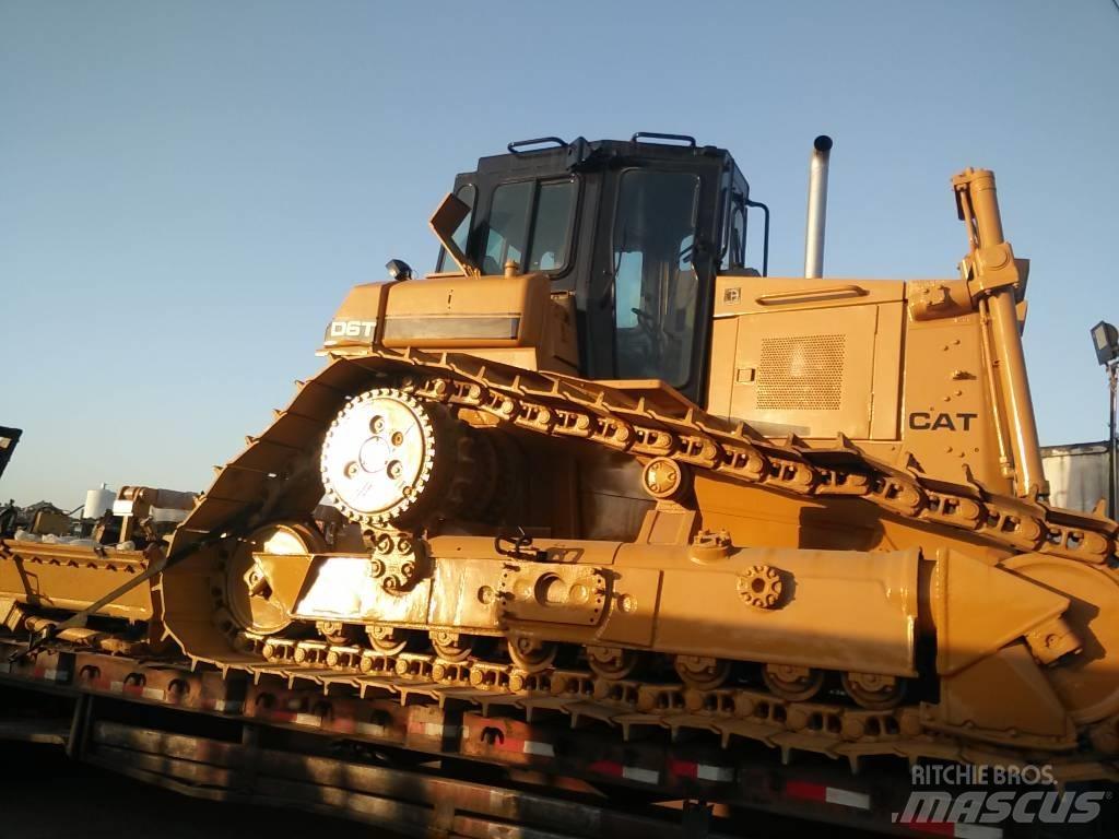CAT D 6 T LGP Buldožeri guseničari