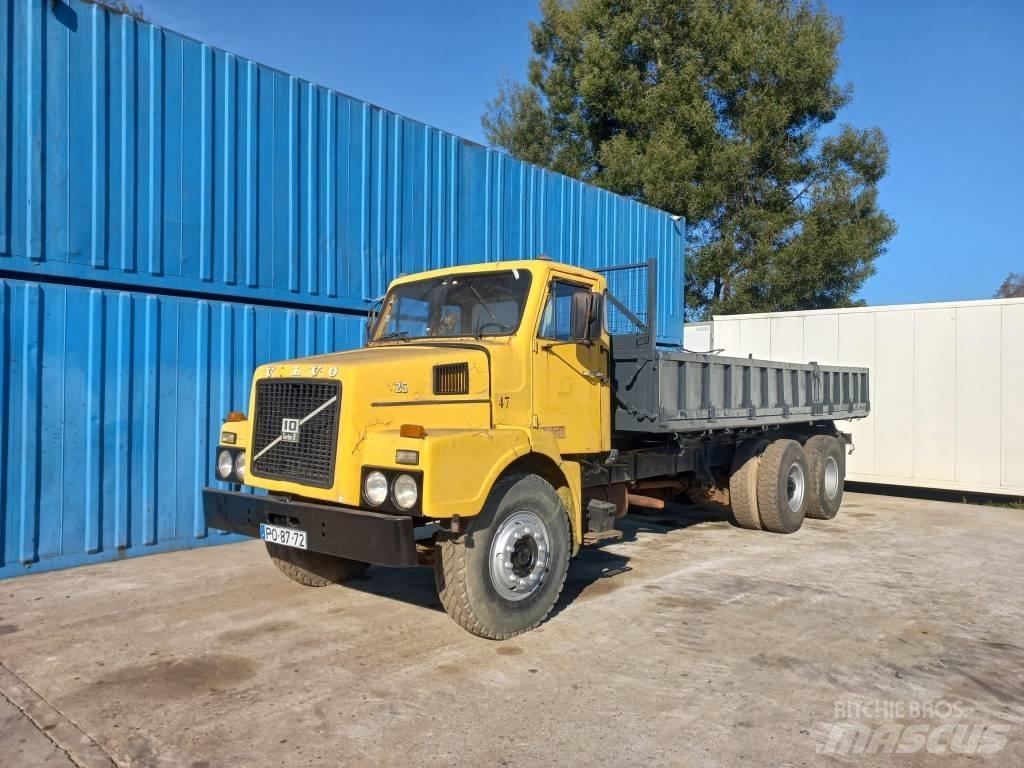 Volvo N 1025 Kiperi kamioni