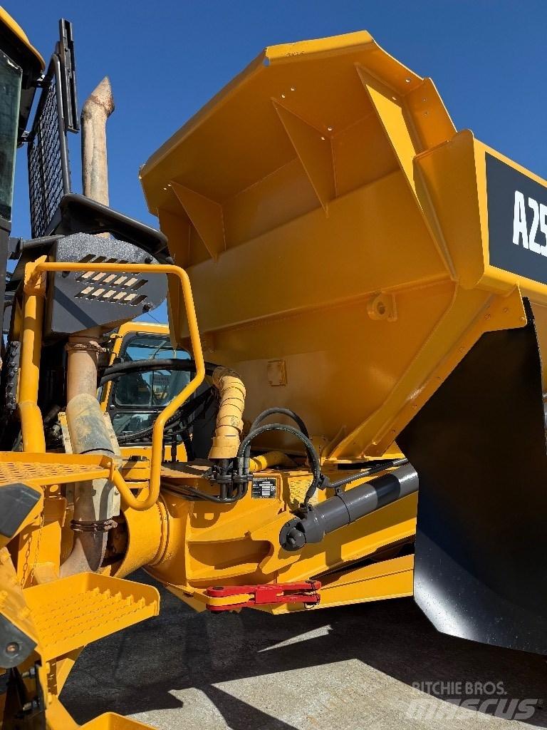 Volvo A25D Zglobni damperi