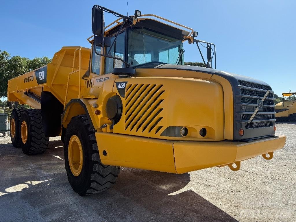 Volvo A25D Zglobni damperi