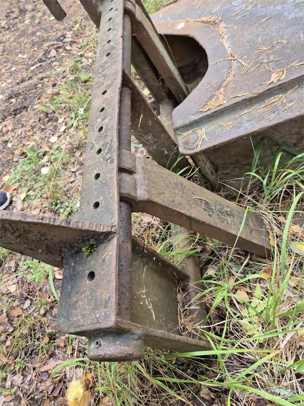  Trukkipiikit Volvo Građevinarske viljuške