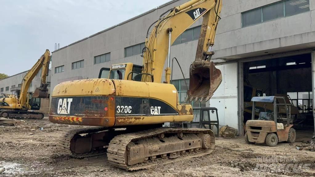 CAT 320 C Bageri guseničari