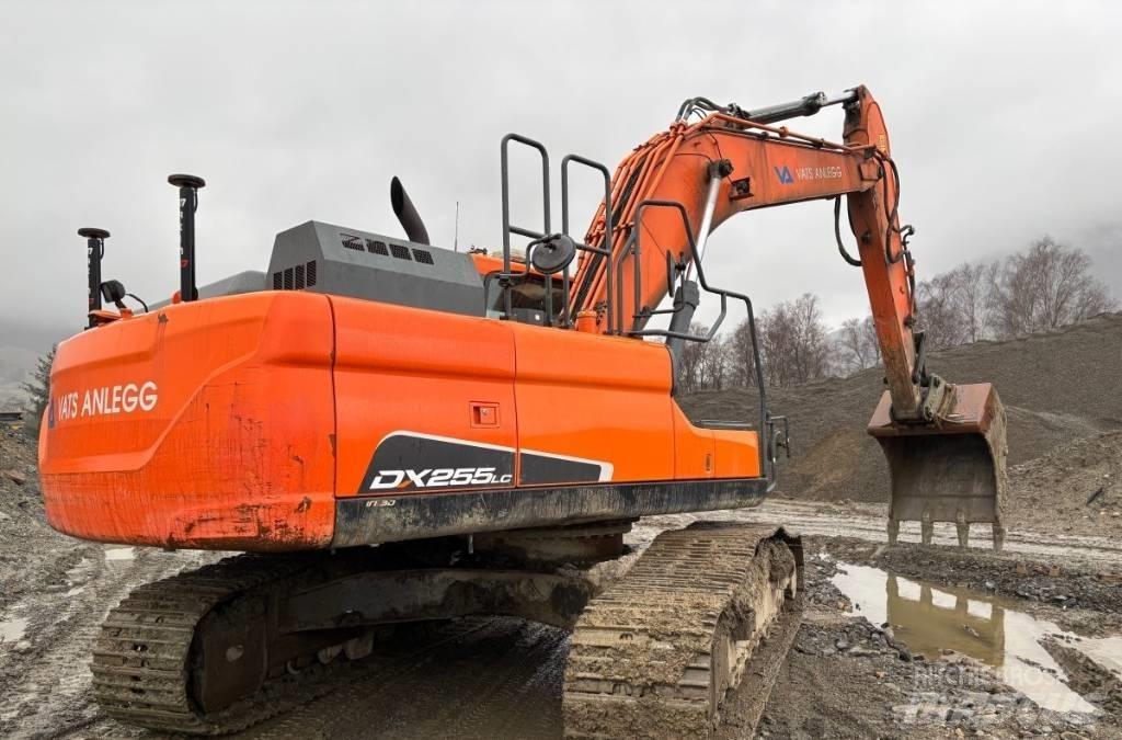 Doosan DX 255 LC-5 Bageri guseničari