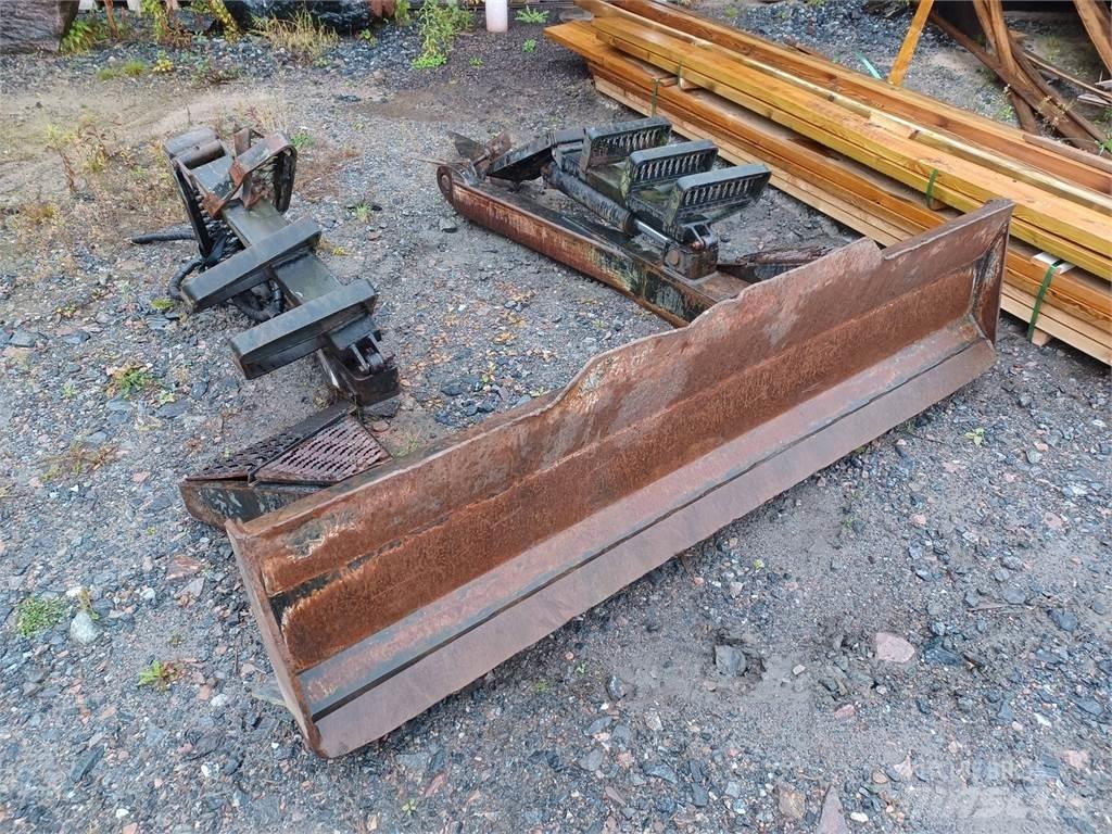 Valmet 890 Ostale komponente