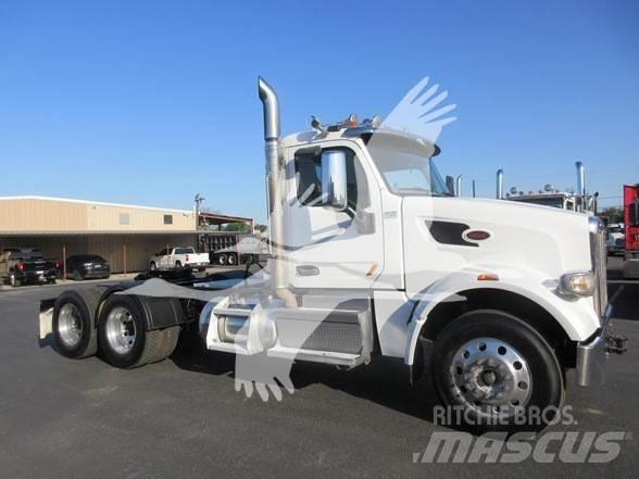Peterbilt 567 Tegljači