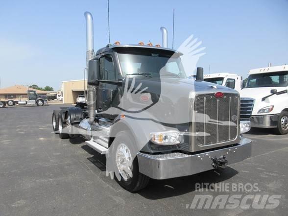 Peterbilt 567 Tegljači