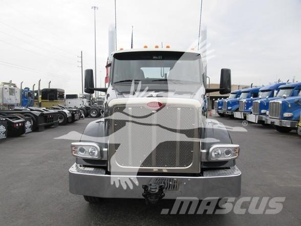 Peterbilt 567 Tegljači