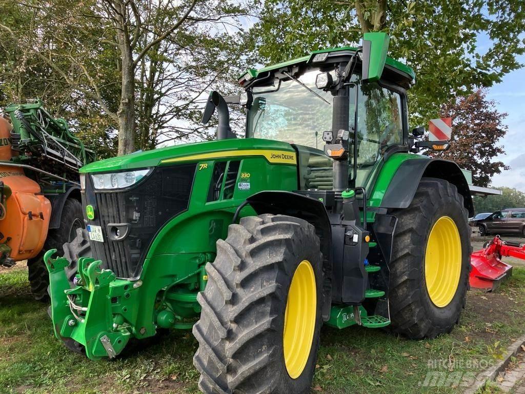 John Deere 7R 330 Traktori