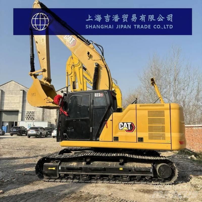 CAT 323 GC Bageri guseničari