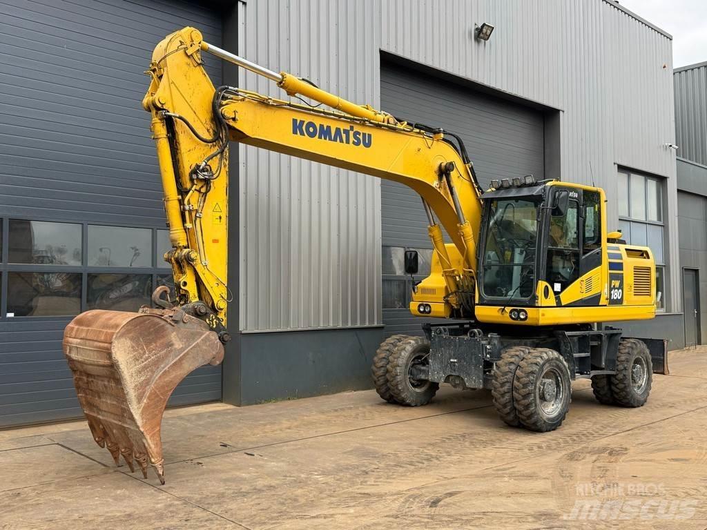 Komatsu PW180-11 Bageri točkaši