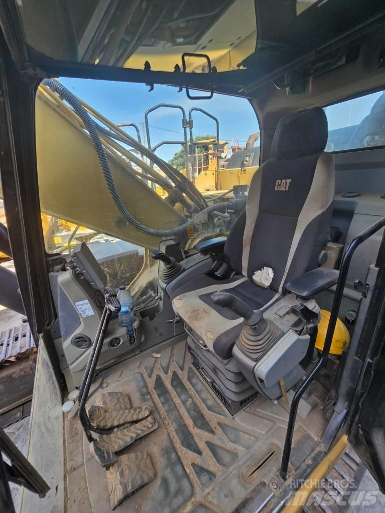 CAT 329 E LN Bageri guseničari