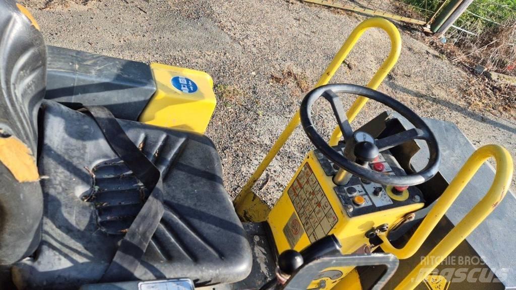 Bomag BW 80 AD-2 Valjci sa duplim bubnjem