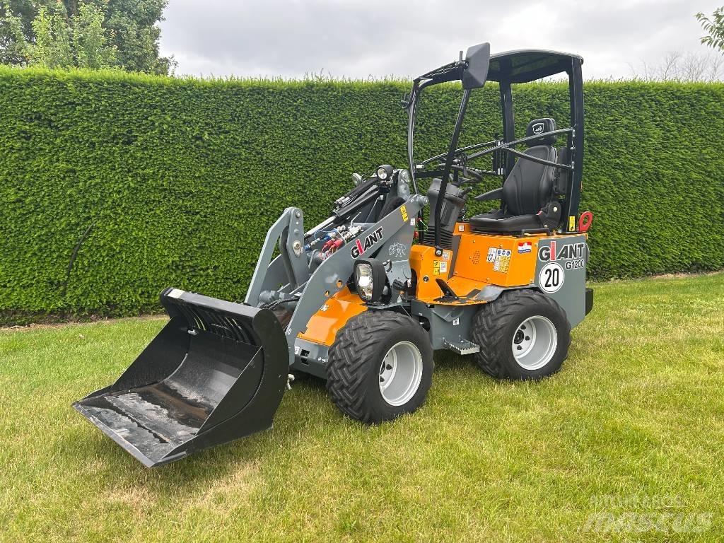 GiANT G 1200 Mini utovarivači