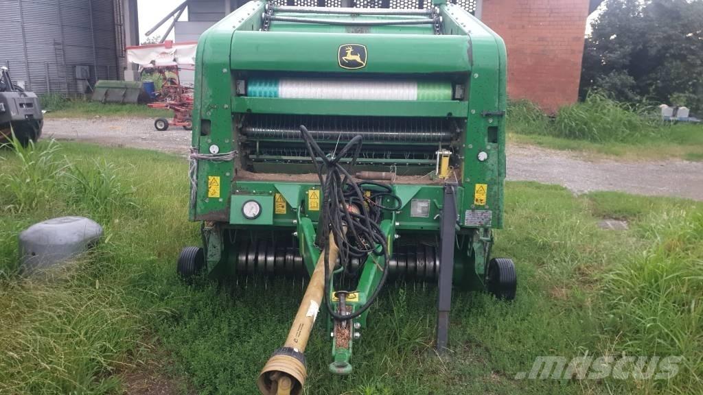 John Deere F 450 Prese/balirke za rolo bale