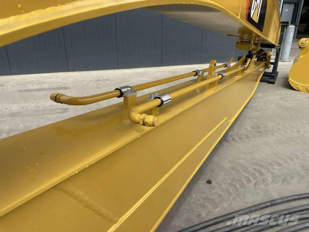 CAT 323F 15m Set Utovarne korpe