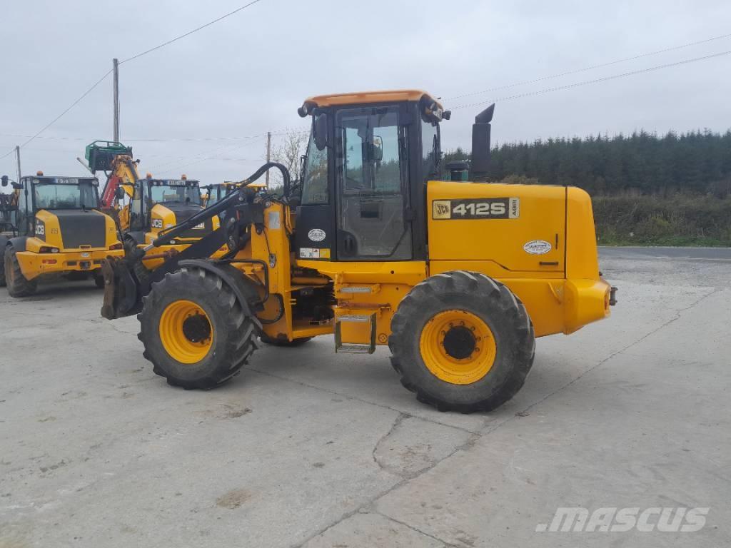 JCB 412 Poljoprivredni teleskopski utovarivači