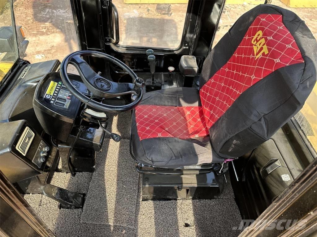 CAT 966G Utovarivači na točkove