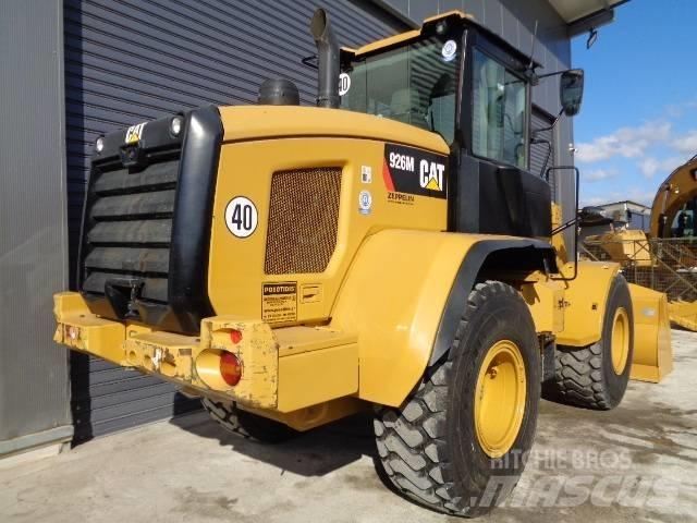 CAT 926M Utovarivači na točkove