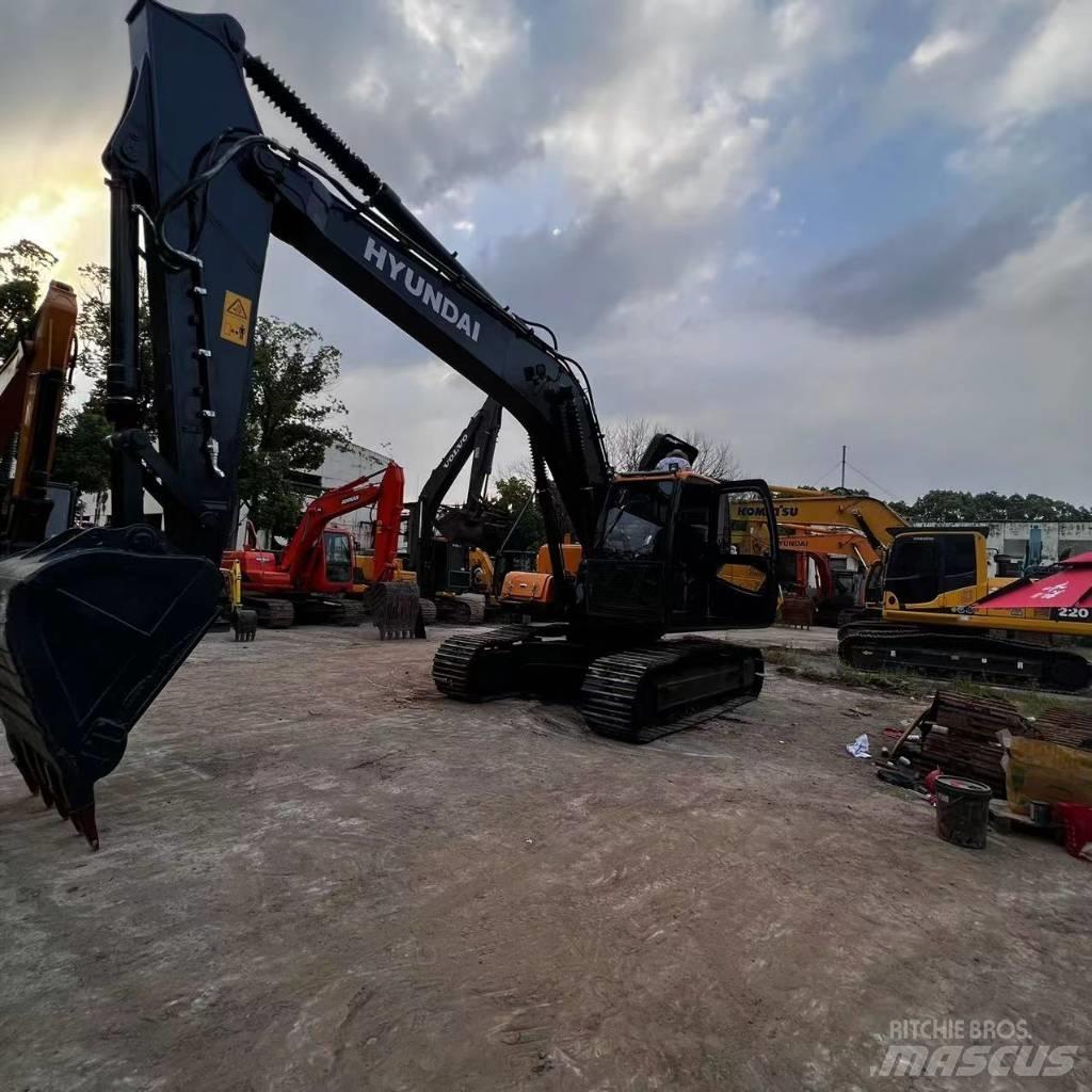 Hyundai R220-9S Bageri guseničari