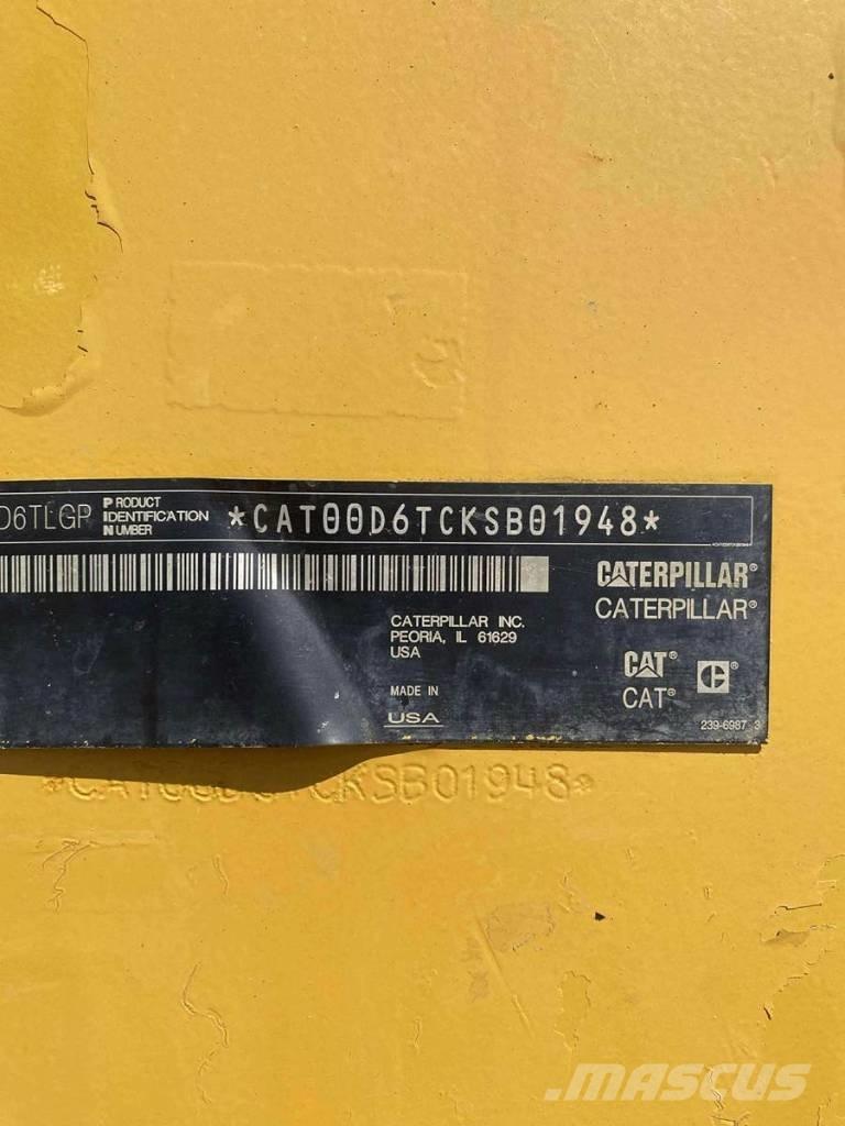 CAT D 6 T LGP Buldožeri guseničari
