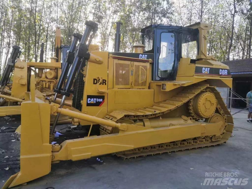 CAT D 8 R Buldožeri guseničari