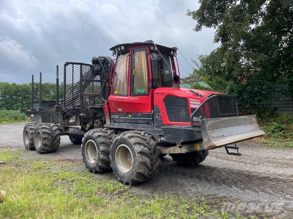 Komatsu 855 Forvarderi