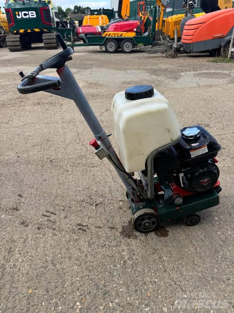 Husqvarna FS305 Ostalo za građevinarstvo