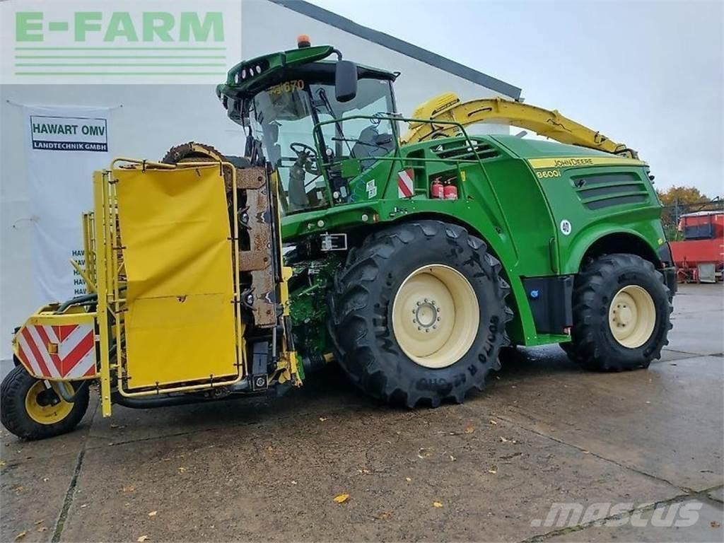 John Deere 8600 Mašine za stočnu hranu sa sopstvenim pogonom